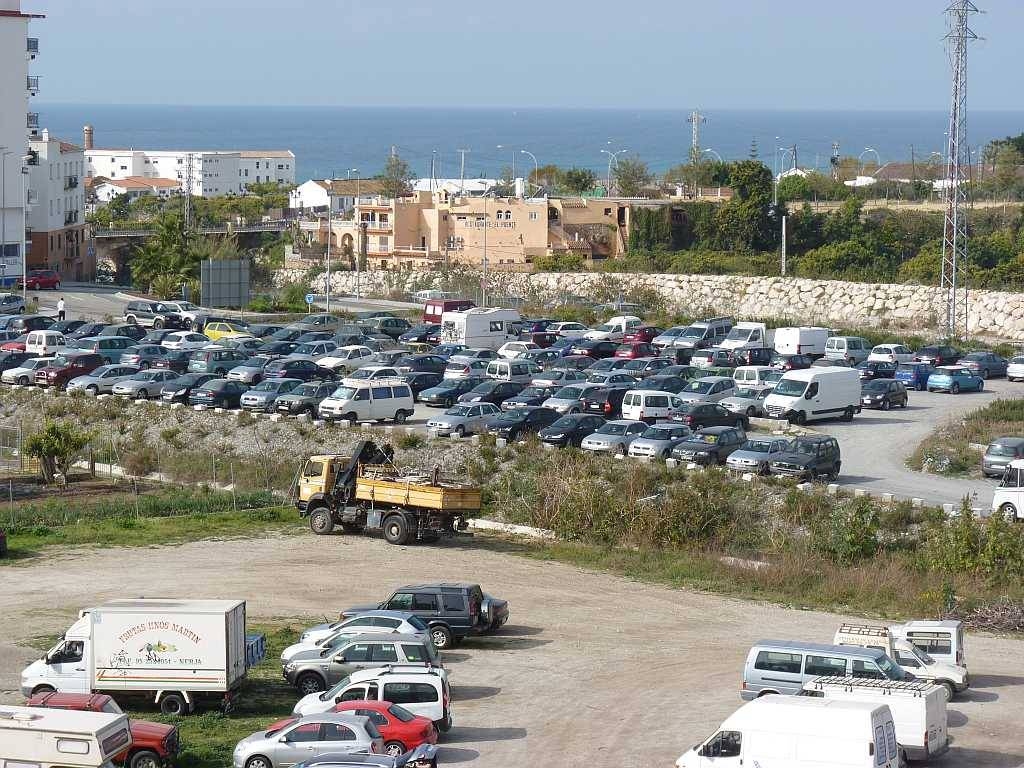 Places to park in Nerja for free